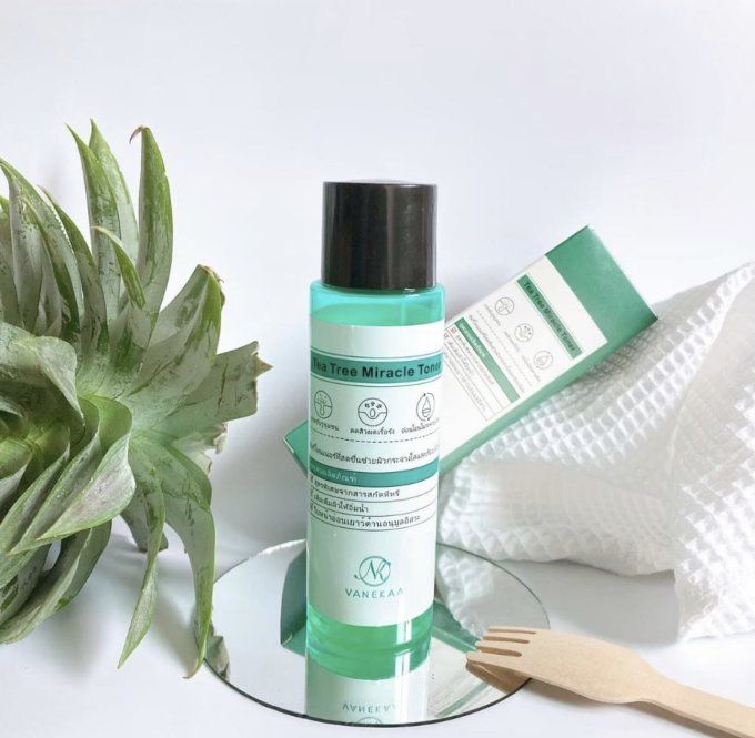 VANEKAA TEA TREE MIRACLE TONER